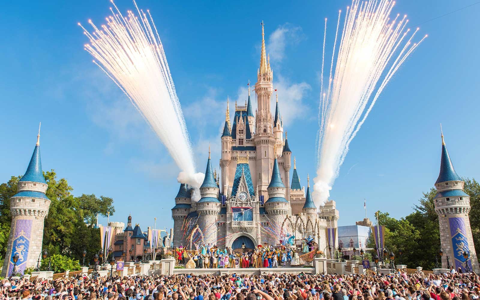 8 Simple Tips for Avoiding CRANKY KIDS in Disney World - Mama Cheaps®